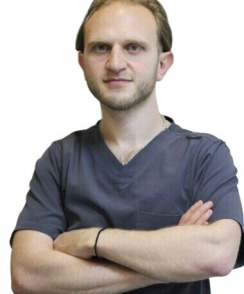 Дмитриков Николай Георгиевич стоматолог-хирург