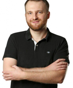 Платонов Иван Юрьевич стоматолог